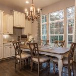 Liberty Ridge kitchen nook